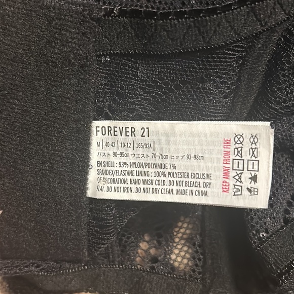Forever 21 Black Lace Bustier Top NWOT Size Medium - Picture 5 of 5